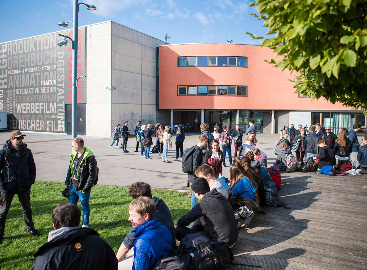 Zukunftspakt zwischen SWR und Filmakademie Baden-Württemberg: